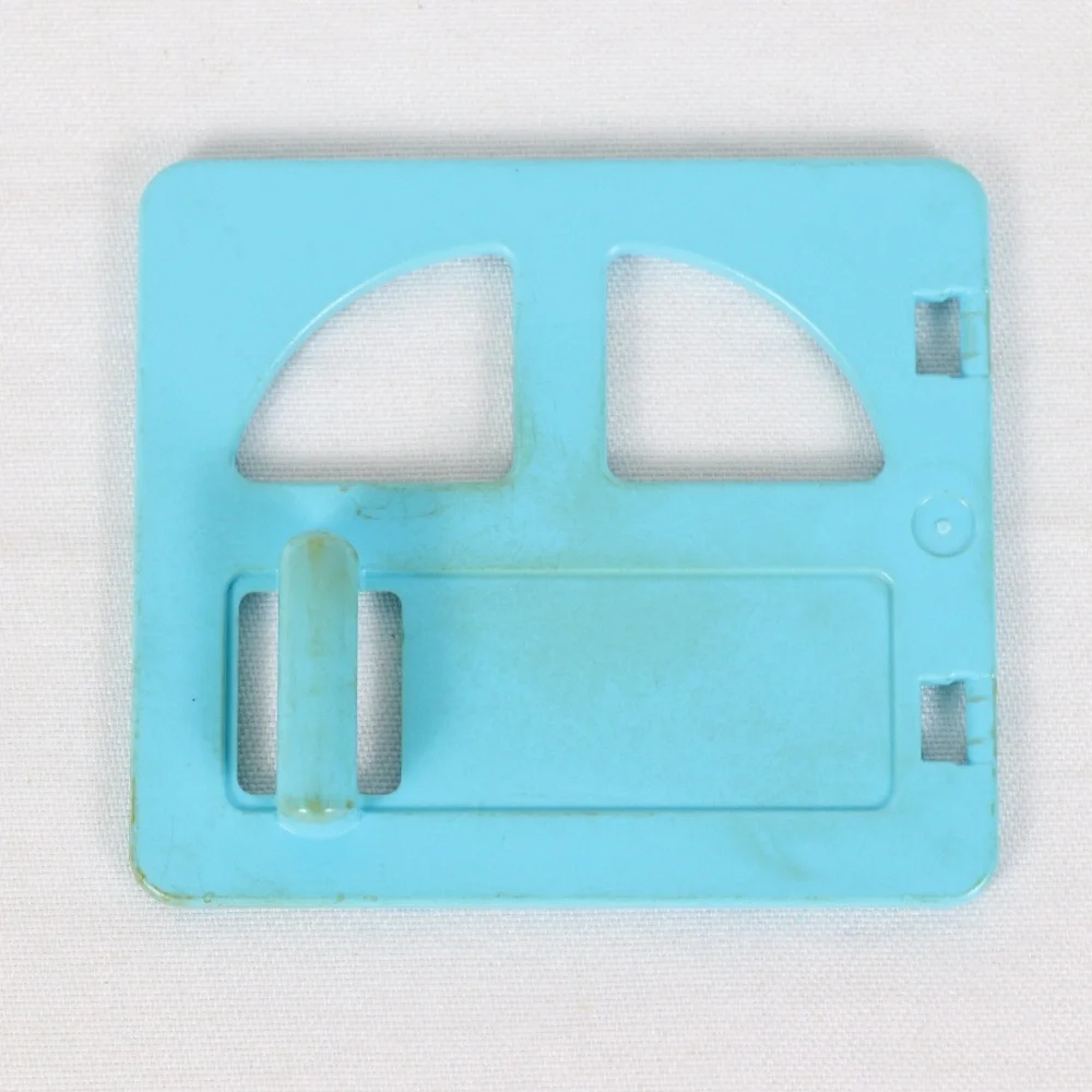 LEGO DUPLO 10829 Mickey's Workshop - Picture 3 of 4